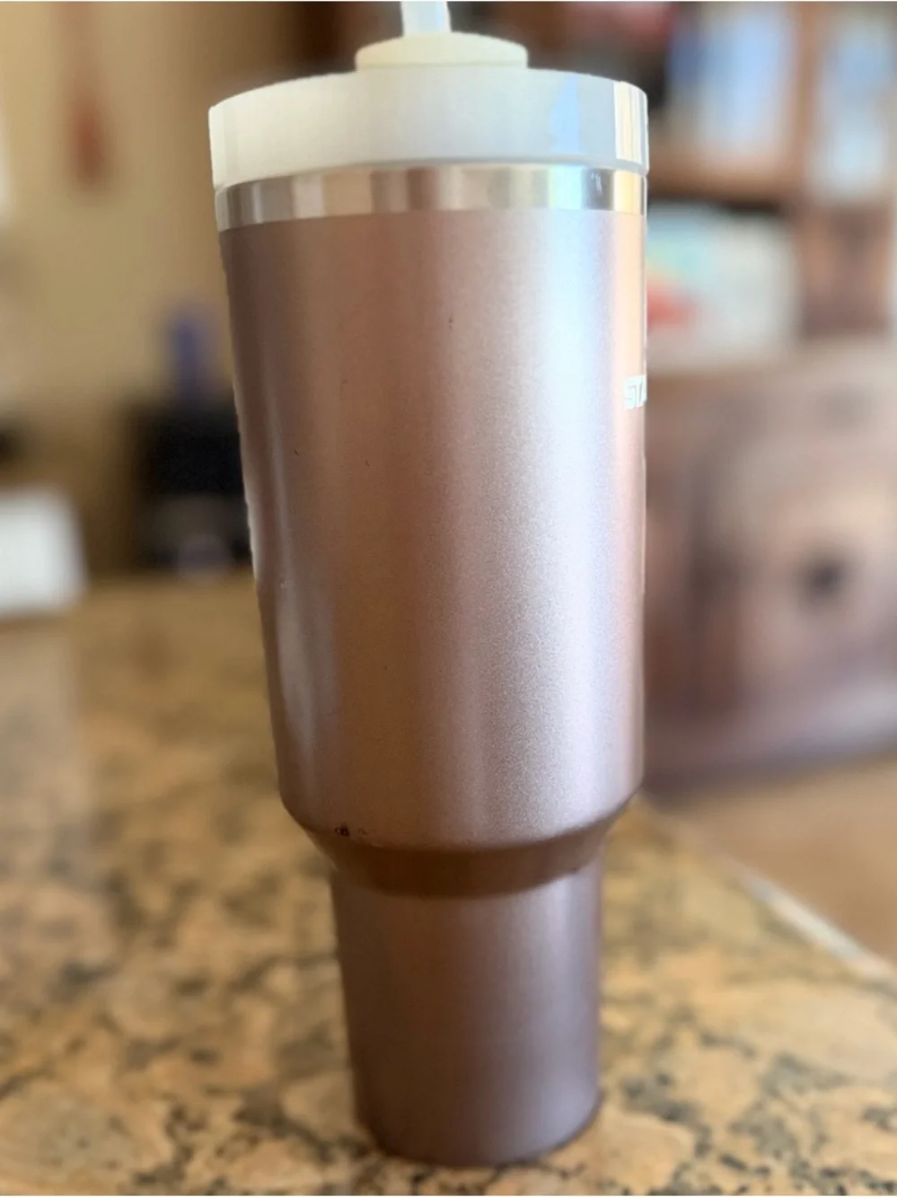 Stanley Quencher H2.O flowstate tumbler in rose quartz 40 floz - Picture 7 of 11